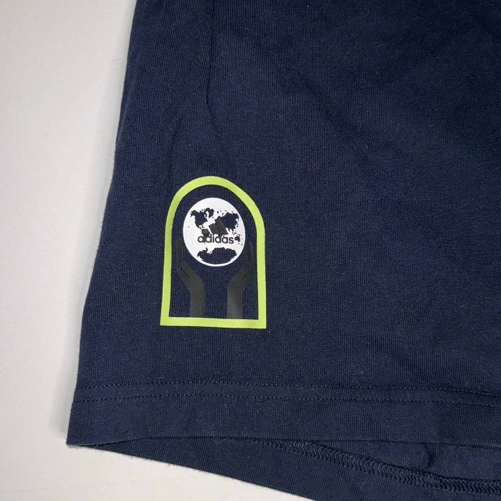 ADIDAS LIGHTWEIGHT AEROREADY GRAPHIC SHORTS RUNNING GYM SPORTS FITNESS MENS NAVY - Picture 2 of 15